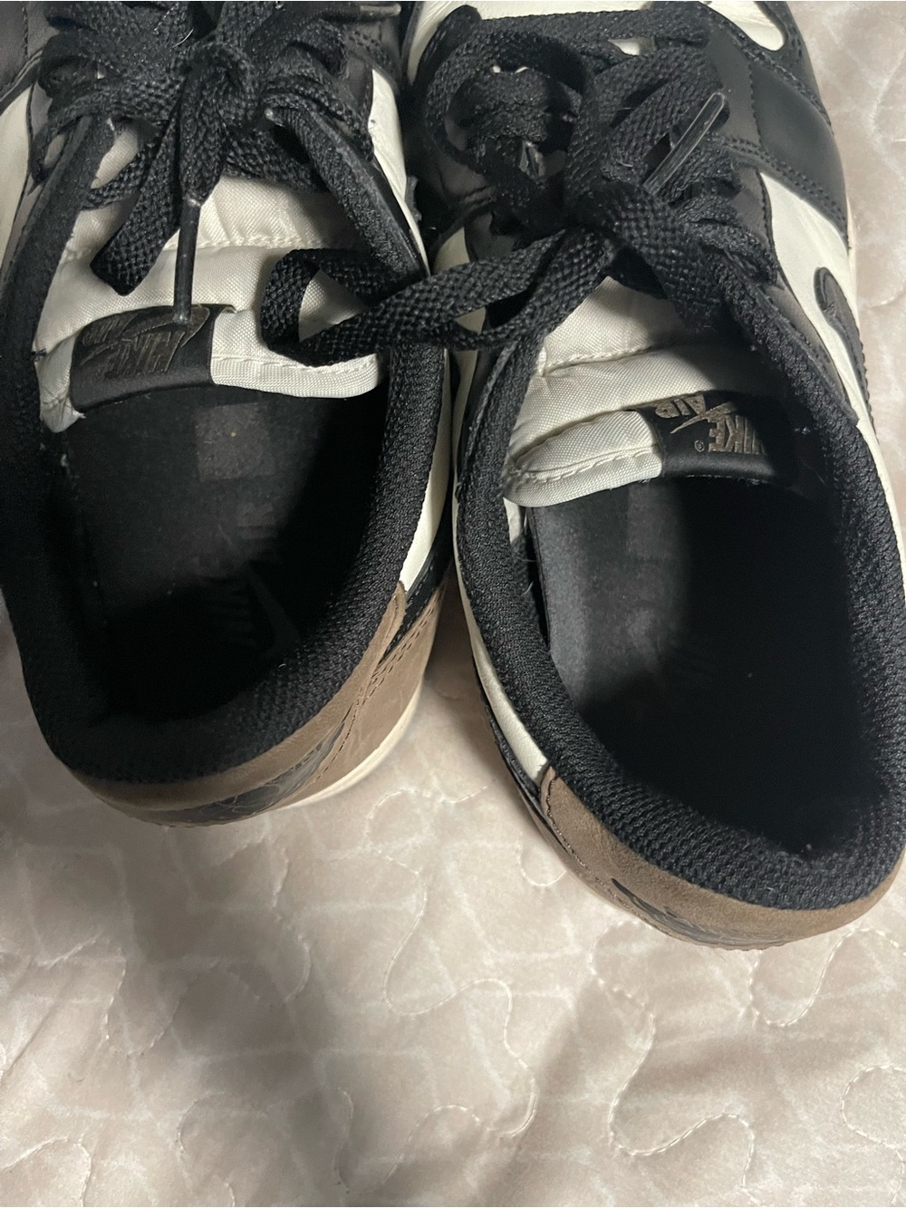 Jordan 1 Low Mocha - Picture 9 of 9